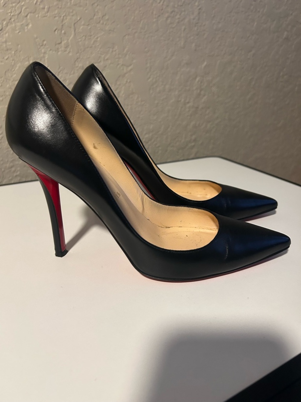Christian Louboutin authentic APOSTROPHY PUMP 100 NAPPA